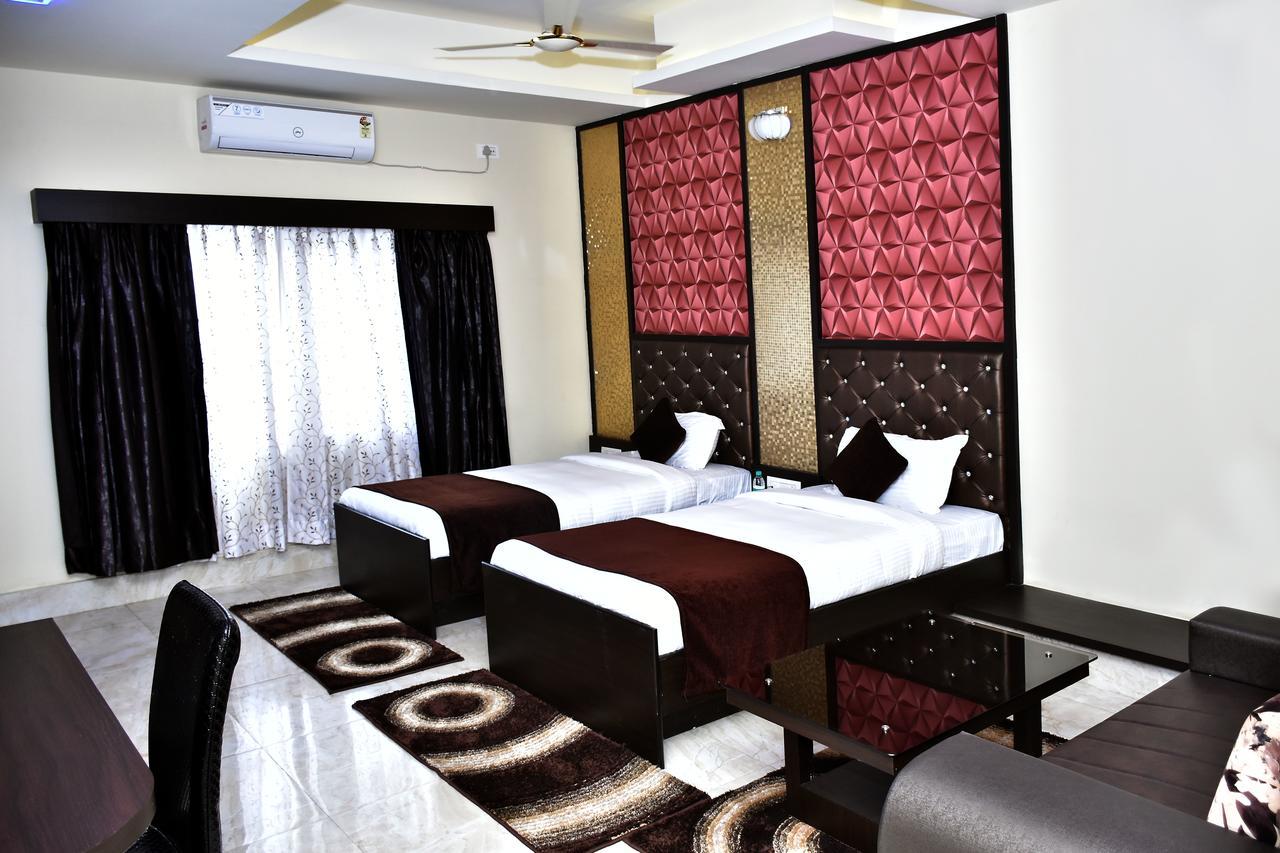 Hotel Daftari Palace Kishanganj Exterior photo